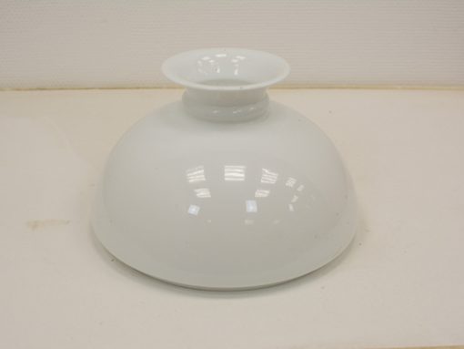 Elegant white ceramic bowl, minimalist design perfect for serving or decorative use.