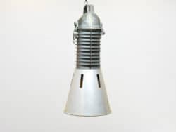 Industrial vintage pendant lamp with ribbed design and conical shade for stylish lighting.