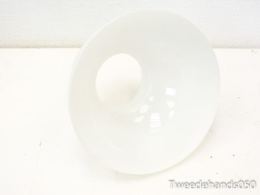 Elegant white ceramic funnel-shaped bowl for modern minimalism and versatile decor.