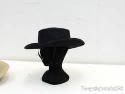 Stylish black wide-brim hat with chin strap, perfect for outdoor adventures and sun protection.