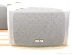 Sleek AKAI compact speakers delivering stylish design and exceptional sound for any home setup.