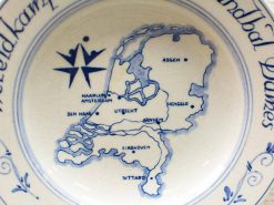 Stylish decorative plate featuring a detailed map of the Netherlands in classic blue and white design.