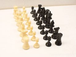 Classic chess set 14522 in excellent condition, featuring elegant black and white pieces.