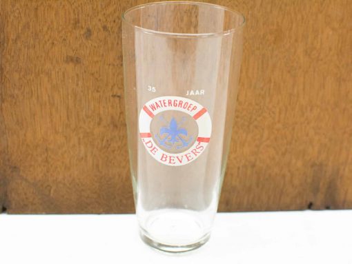 Celebrating 35 years of Watergroep De Bevers with an elegant commemorative glass.