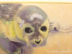 Charming pastel seal artwork radiates curiosity and tranquility, perfect for marine life lovers.