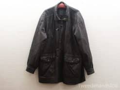 Oversized black leather jacket for men, size 60, stylish and versatile for any occasion.