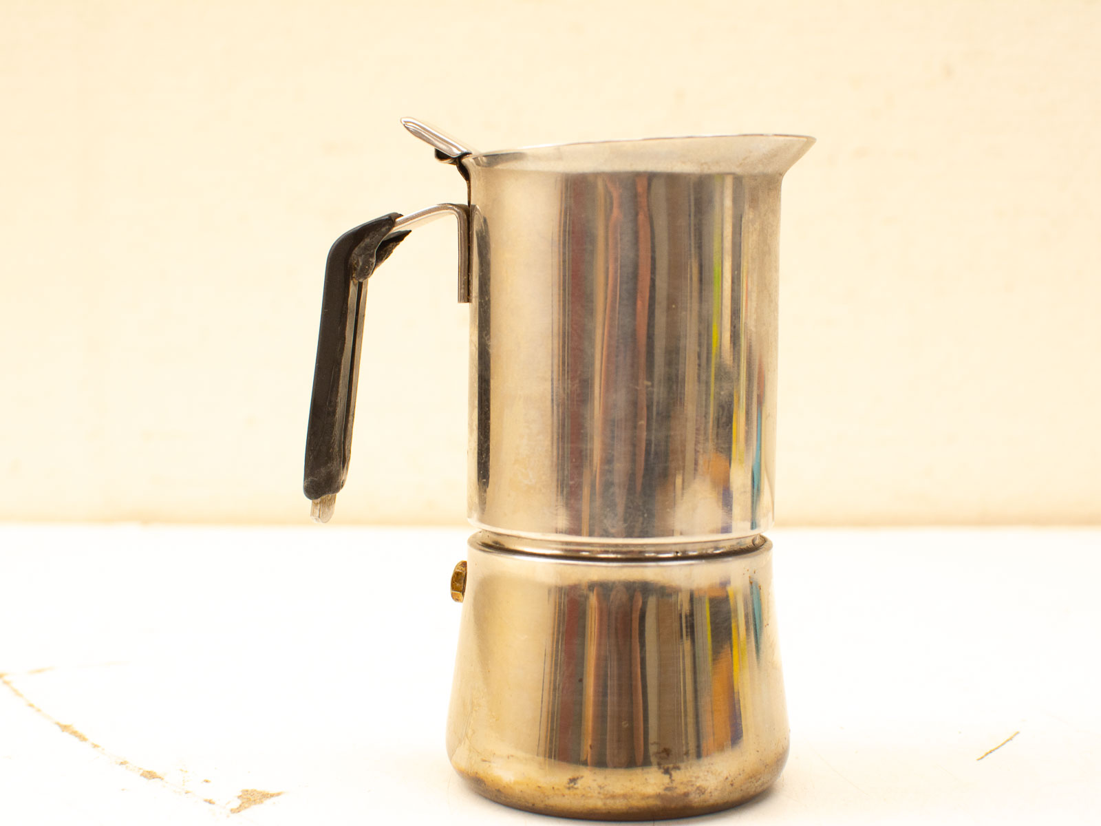 Classic vintage Moka pot: elegant aluminum espresso maker for rich, aromatic coffee.