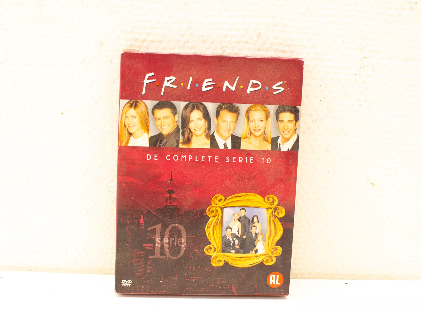 Friends Season 10 DVD features iconic characters and a nostalgic design celebrating friendship and humor.