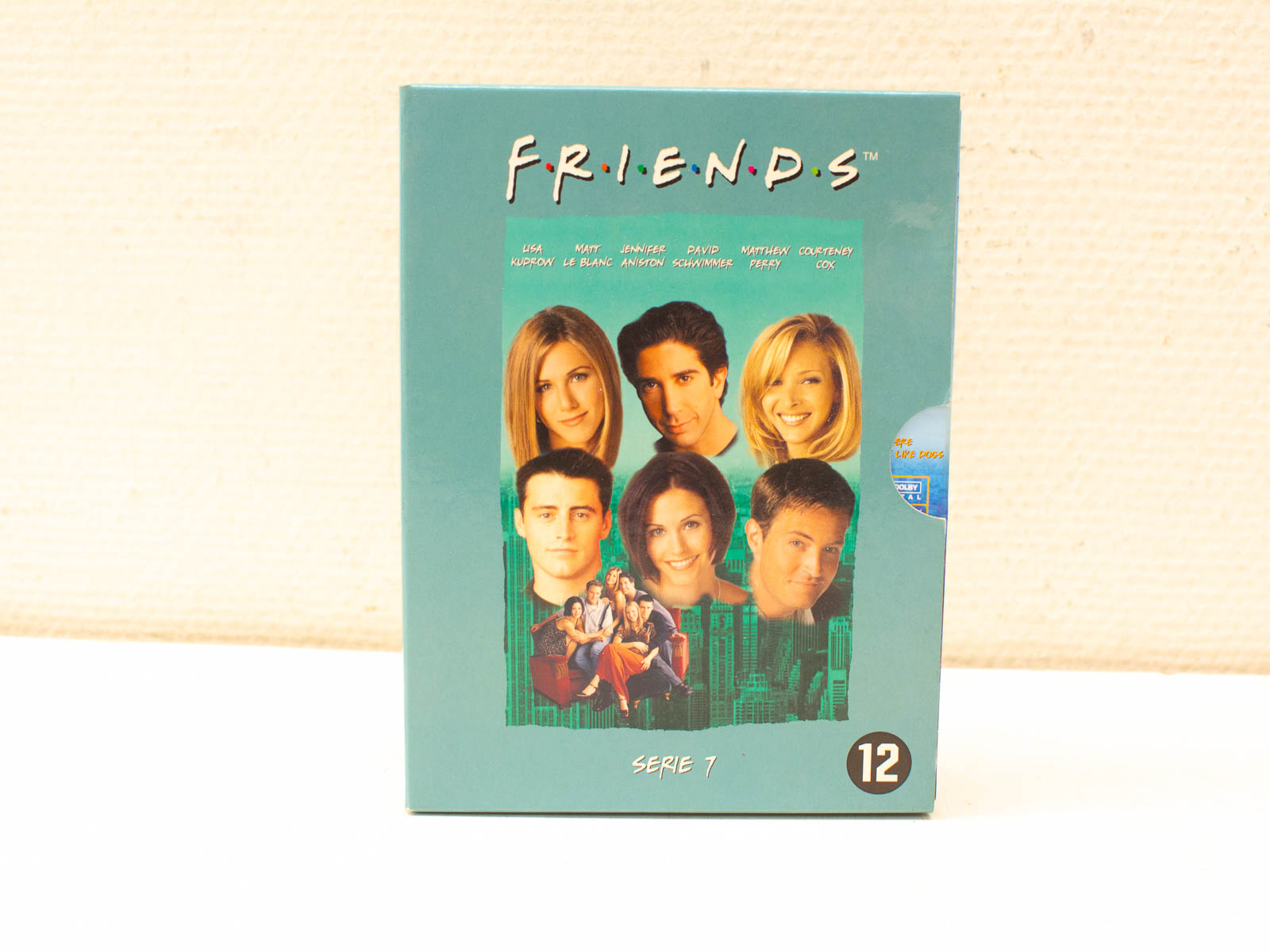 Friends Season 7 DVD Box Set: Vibrant design showcasing iconic cast and nostalgic charm.