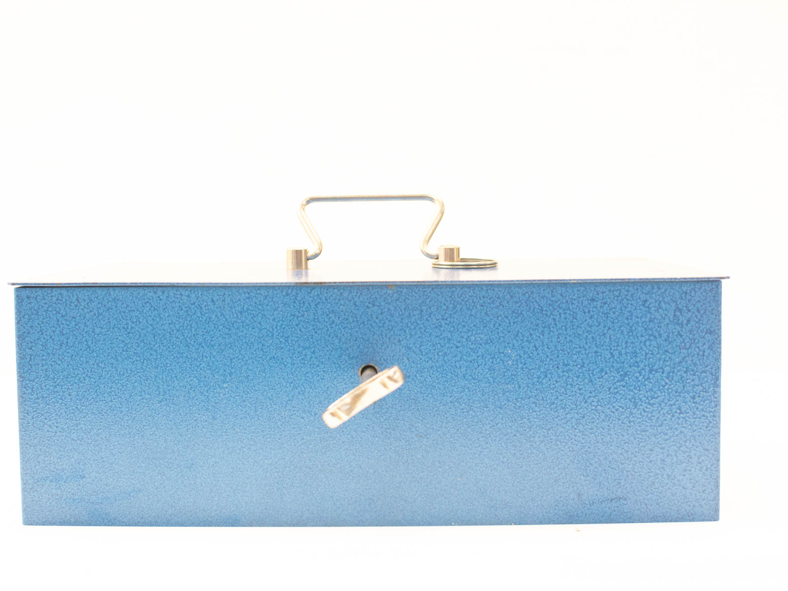 Vintage blue storage box with handle and lock, perfect for stylish organization and security.