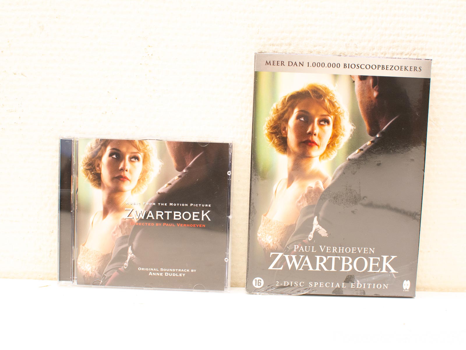 Zwartboek Soundtrack and DVD Special Edition: Explore the drama of Paul Verhoevens acclaimed film.