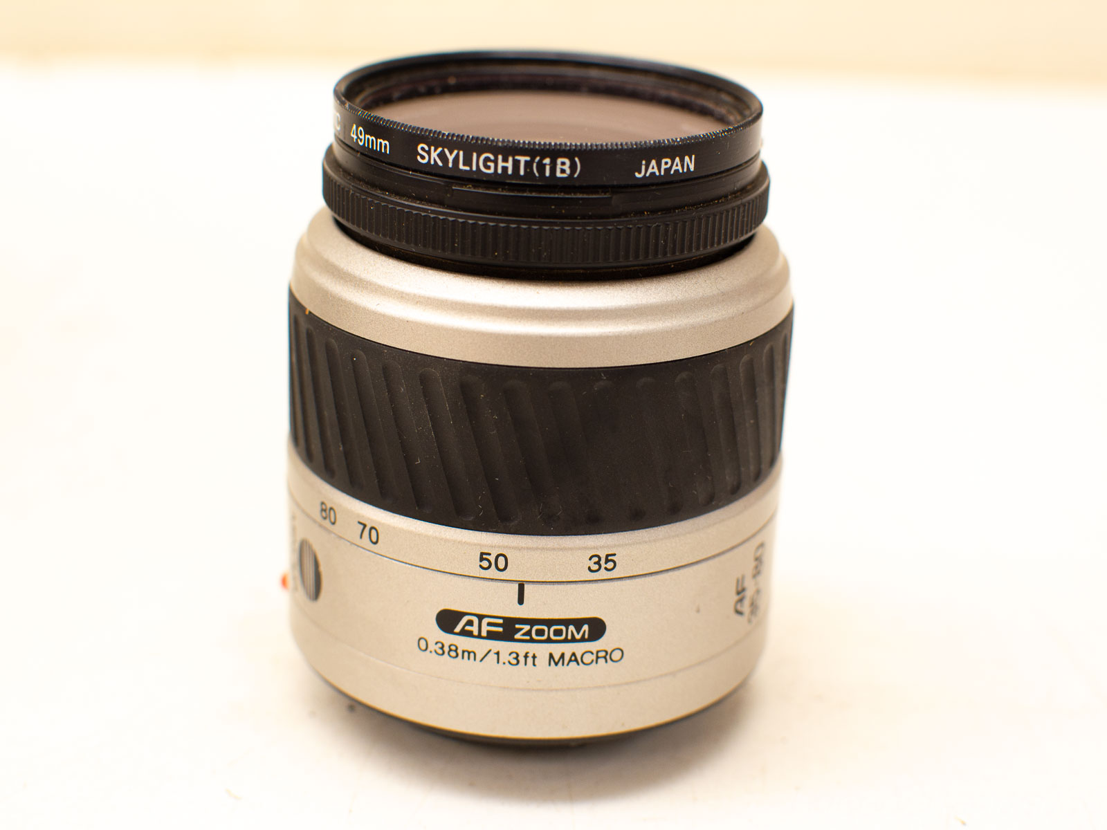 Minolta lens 37084