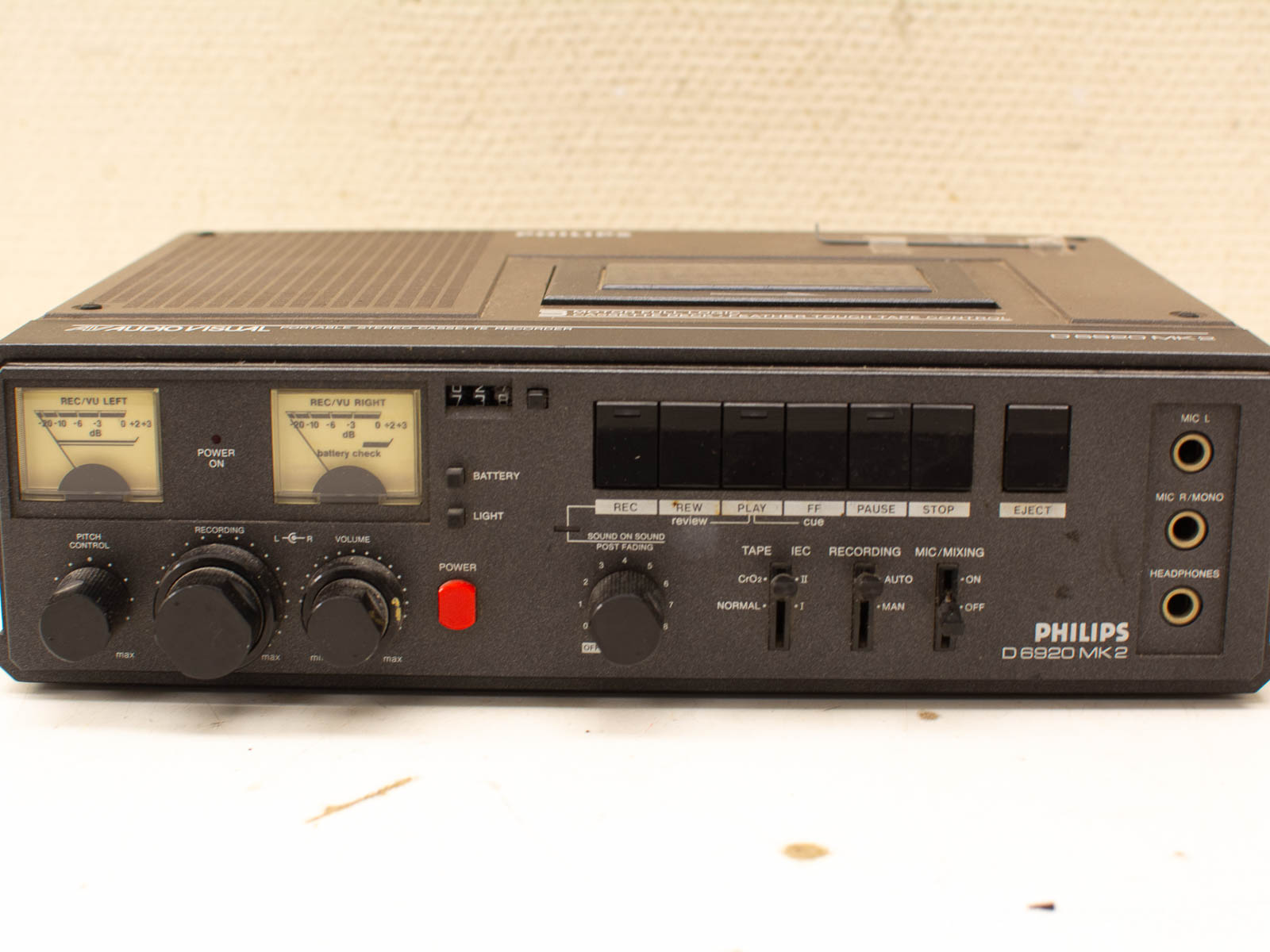 Philips motor full logic cassette deck feather touch tape control 36993