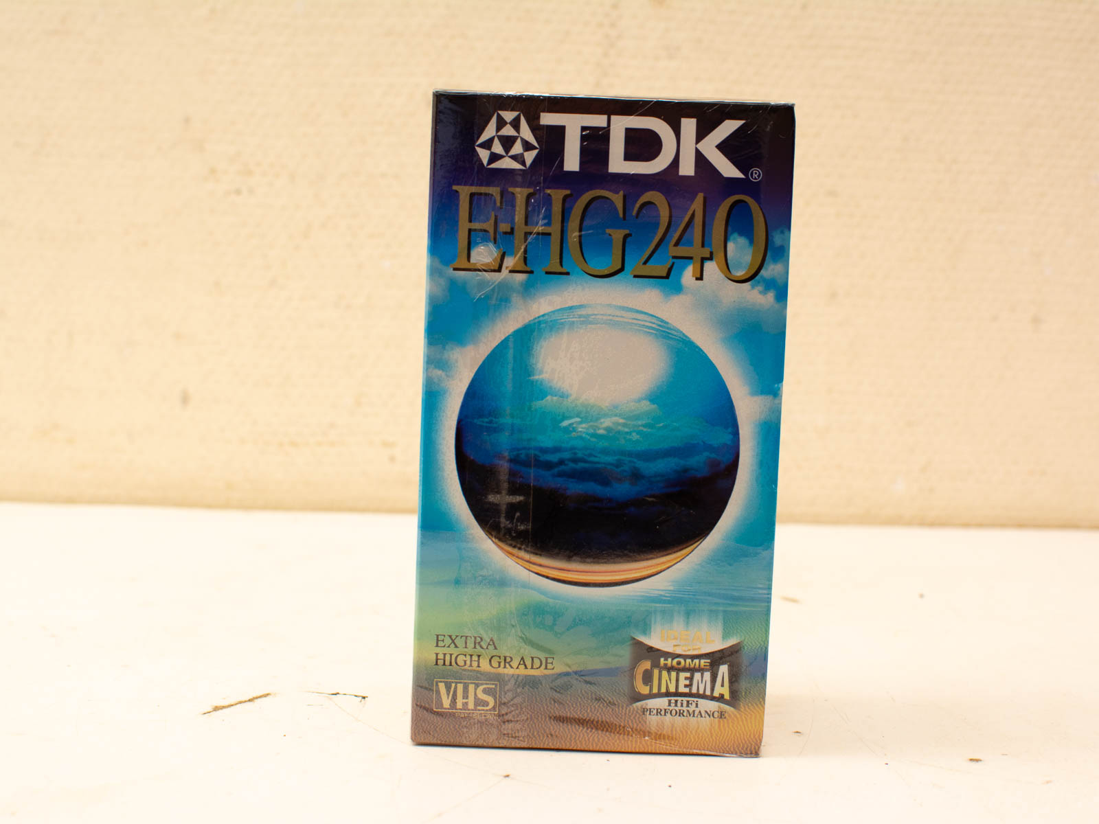 TDK EHG 240   VHS band 37091