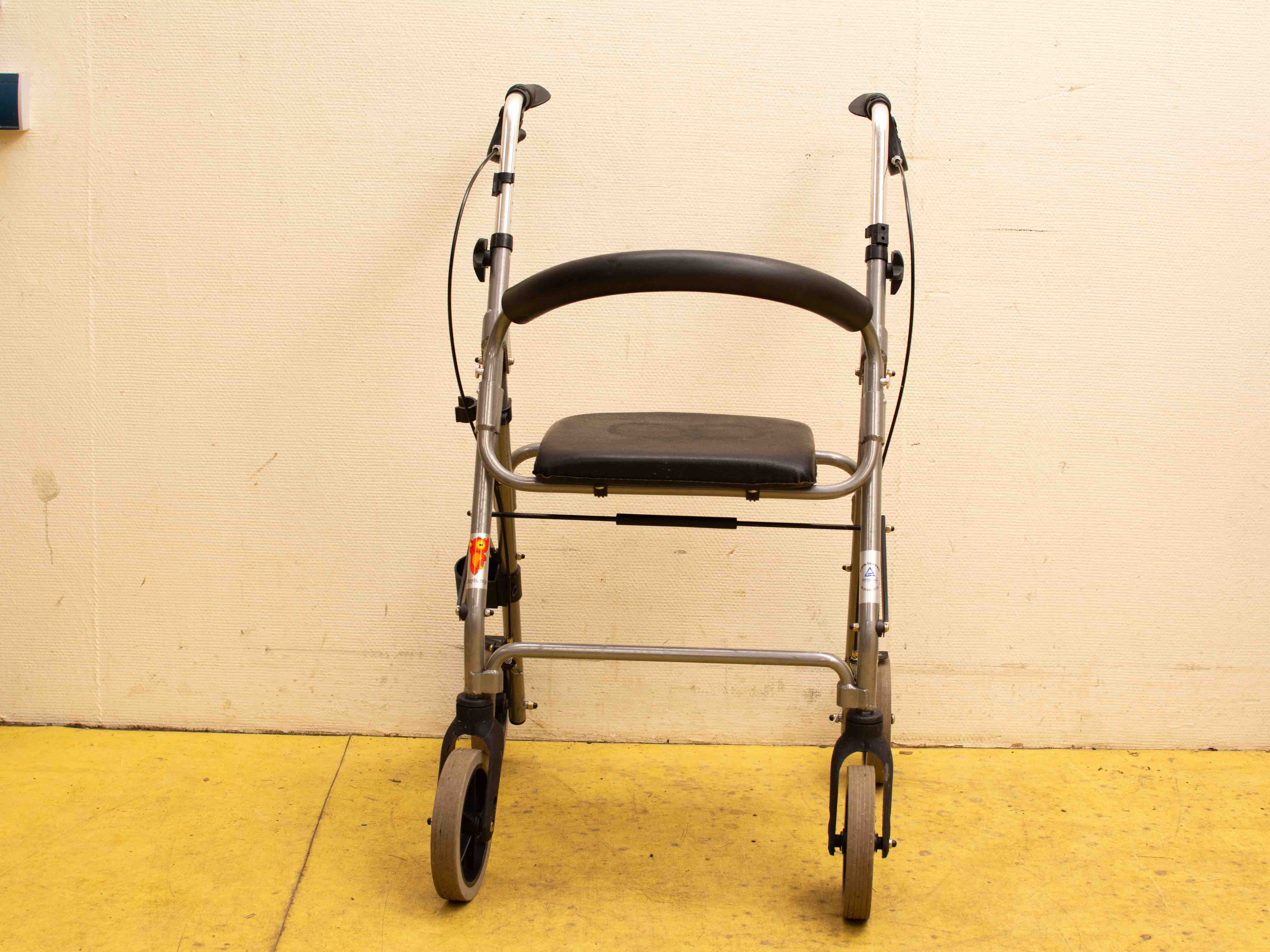 Elephantje rollator 37725