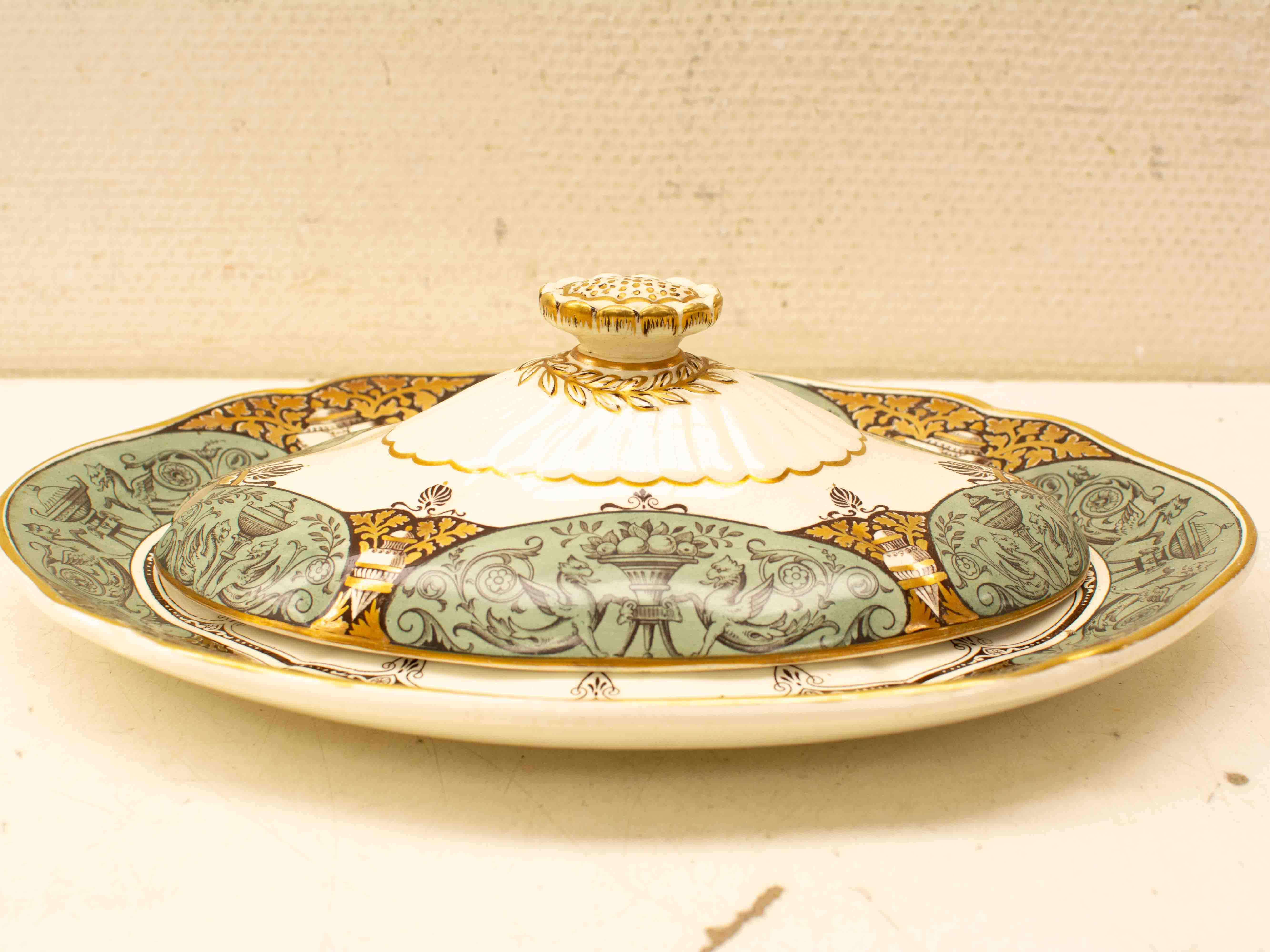 Wedgwood porseleinen ovale schaal en deksel 38635